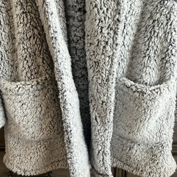 Jasmine and Ginger coat / robe - Picture 3 of 4